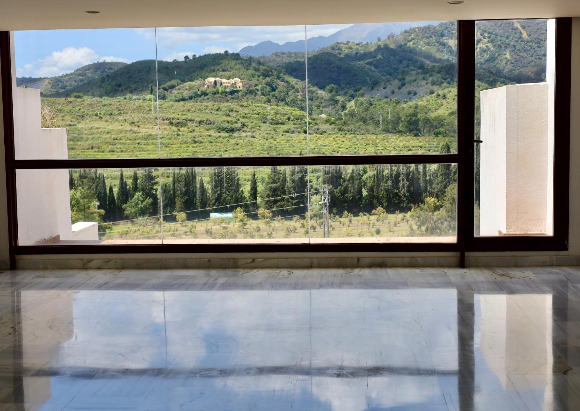 Rentitspain Apartamento Charming Gym, Jacuzzi Y Balcon Estepona Luaran gambar